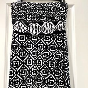 White House Black Market Top